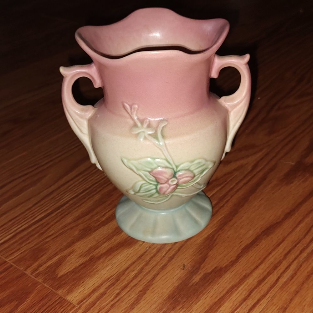 Vintage hull pottery wildflower w-4 6 1/2
